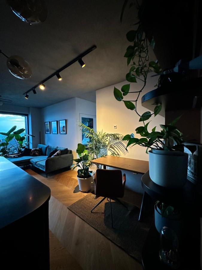 Apartament Skyline Elegance With Free Parking Bratysława Zewnętrze zdjęcie
