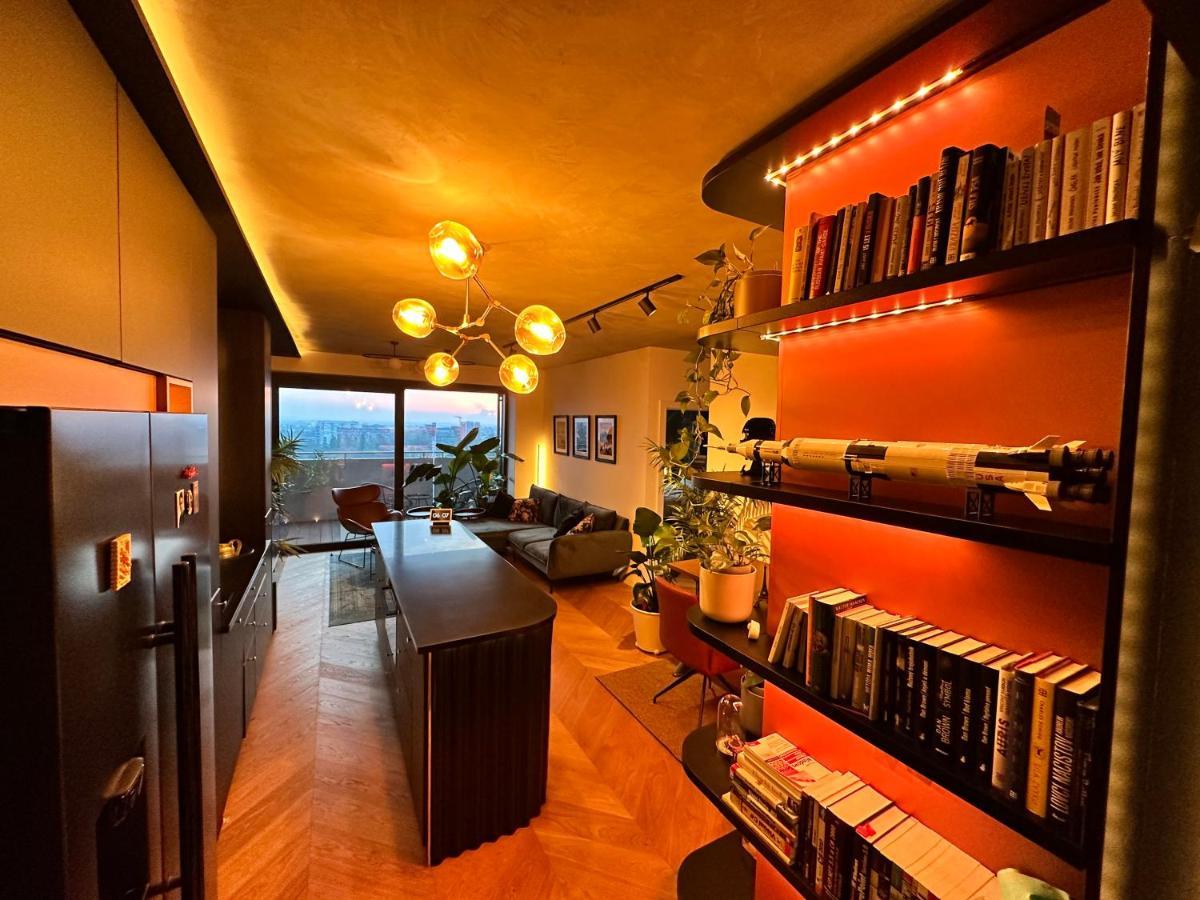 Apartament Skyline Elegance With Free Parking Bratysława Zewnętrze zdjęcie