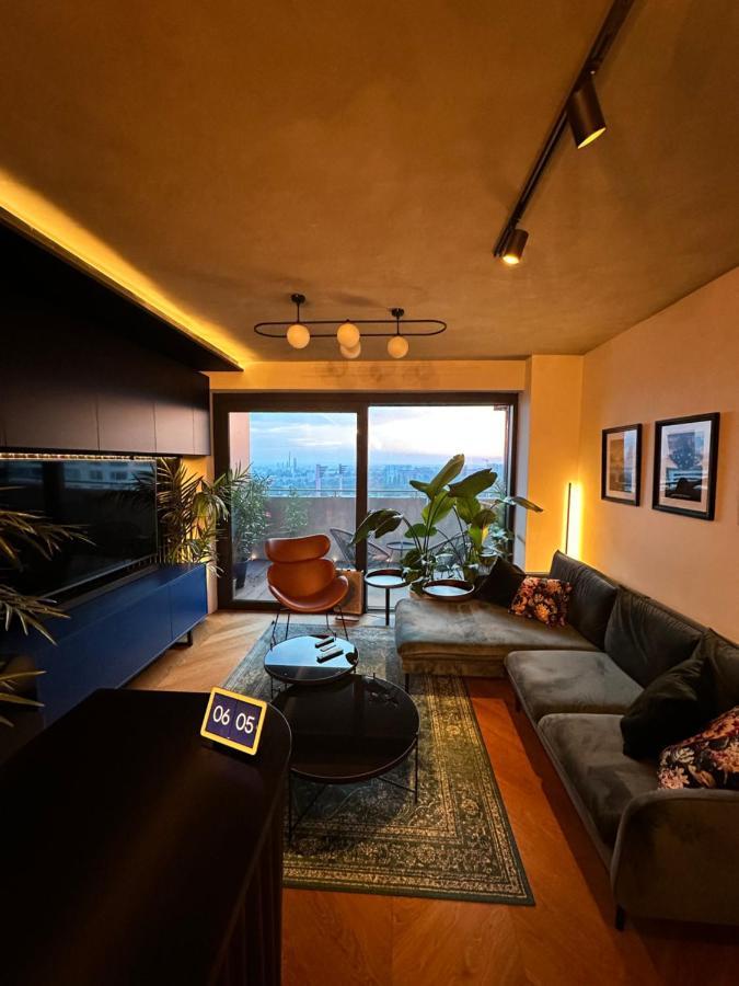 Apartament Skyline Elegance With Free Parking Bratysława Zewnętrze zdjęcie